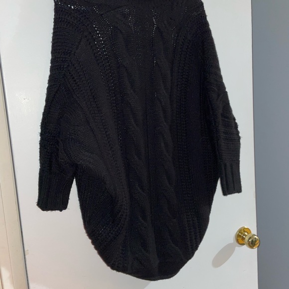 Batwing Knitted Cardigan - Picture 7 of 7